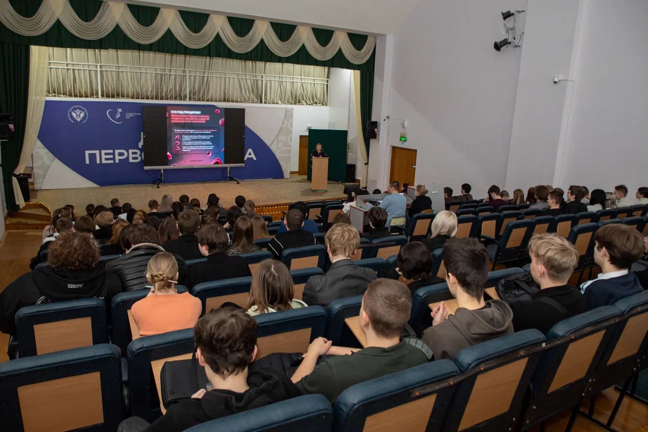 В ДГУЮ Минюста России прошла тематическая встреча «Теплые слова для сильных духом», приуроченная ко Дню защитника Отечества