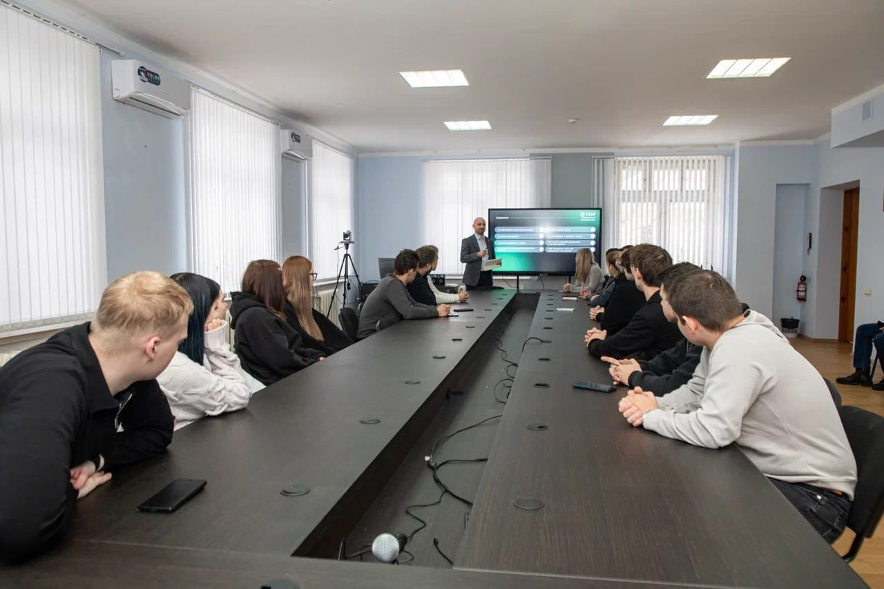 ДГУЮ Минюста России посетили представители ПАО "Сбербанк"